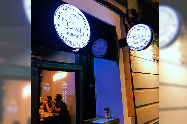 Juanchi's Burgers Malasaña